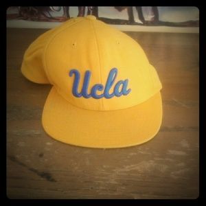 UCLA Snapback hat